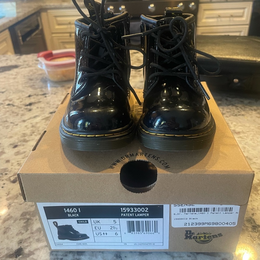Toddler Dr. Martens. Black patent leather size 6